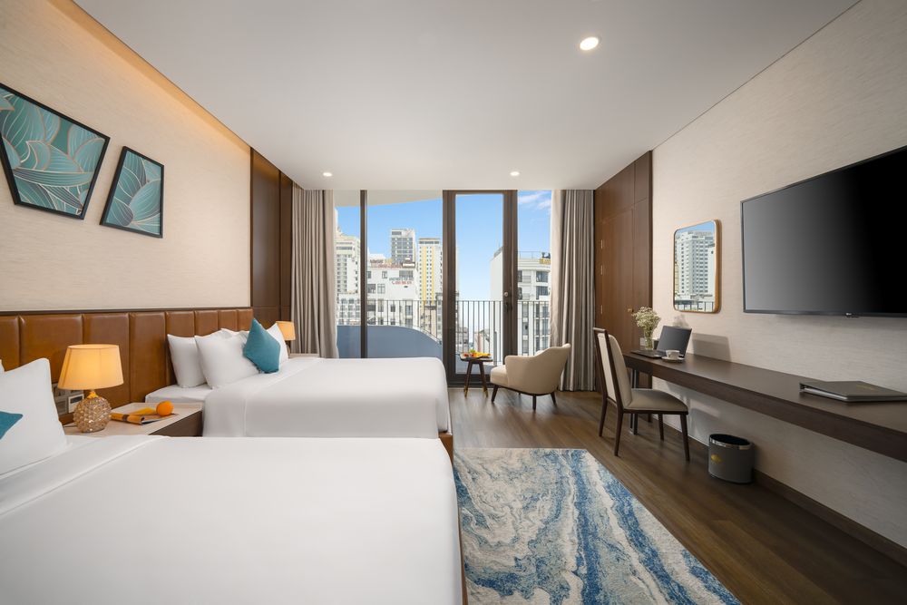 Deluxe double/twin city window